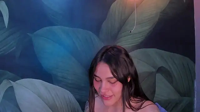 Snapshot of sweett_dirty chatting on December 2024 03:37:01 PM sweett dirty online show from December 2024 03:37:01 PM