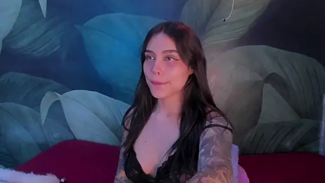Snapshot of sweett_dirty chatting on December 2024 03:35:01 PM sweett dirty online show from December 2024 03:35:01 PM