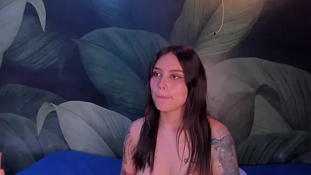 Snapshot of sweett_dirty chatting on January 2025 06:13:02 PM sweett dirty online show from January 2025 06:13:02 PM
