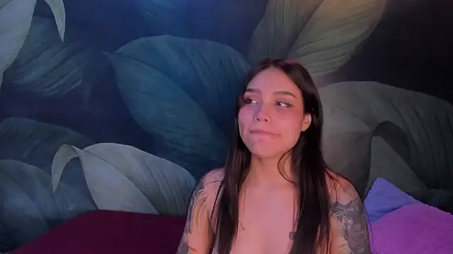 Snapshot of sweett_dirty chatting on February 2025 03:31:02 PM sweett dirty online show from February 2025 03:31:02 PM
