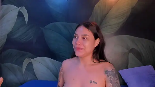 Snapshot of sweett_dirty chatting on February 2025 12:21:02 PM sweett dirty online show from February 2025 12:21:02 PM