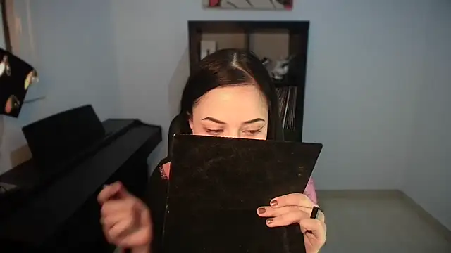 Windy butterfly online show from October 2025 04:48:02 PM