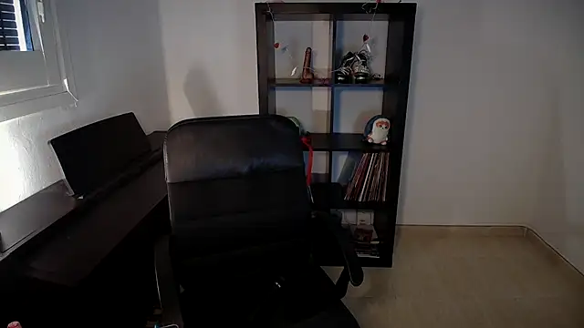 Snapshot of Windy_butterfly chatting on October 2025 10:01:01 AM Windy butterfly online show from October 2025 10:01:01 AM