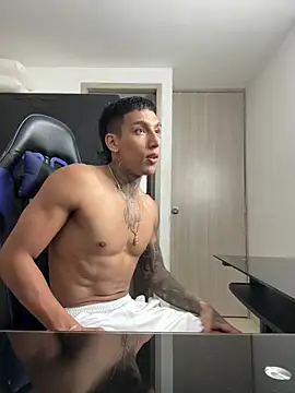 Snapshot of sendfer chatting on February 2025 03:04:02 AM sendfer online show from February 2025 03:04:02 AM