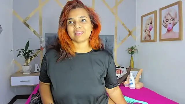 Snapshot of angelina_castroo chatting on March 2025 03:11:01 AM angelina castroo online show from March 2025 03:11:01 AM