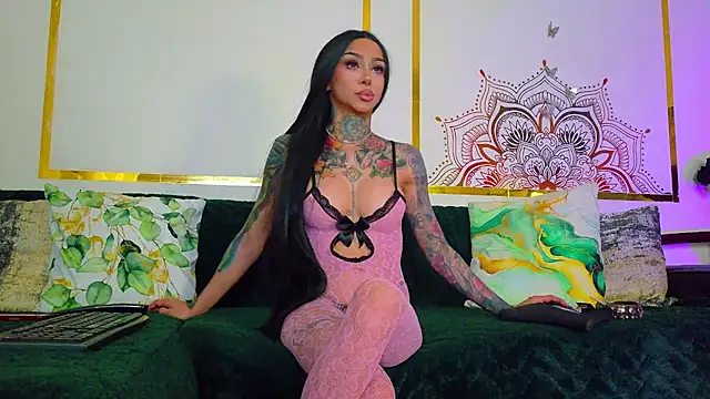 PandoraVolkov online show from April 2026 06:20:01 PM