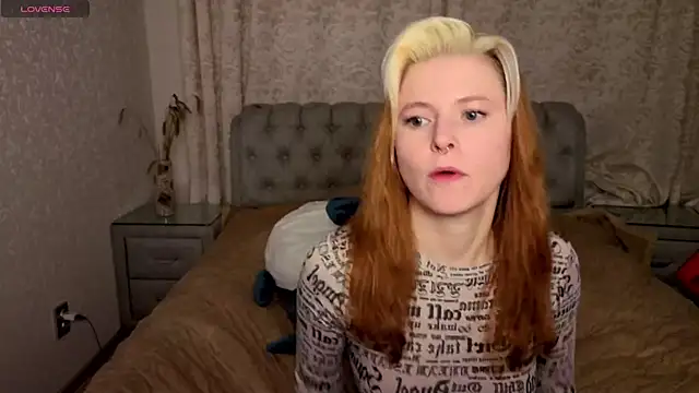 Snapshot of rocky_foxy chatting on October 2025 10:32:02 PM rocky foxy online show from October 2025 10:32:02 PM