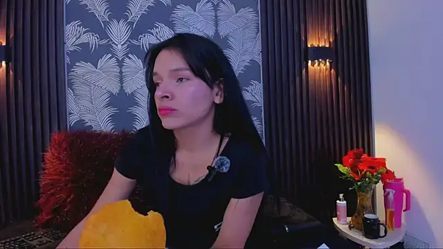 Snapshot of _shantal_smith chatting on September 2025 04:23:01 PM shantal smith online show from September 2025 04:23:01 PM