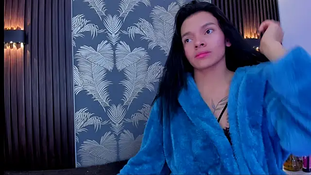 Snapshot of _shantal_smith chatting on October 2025 04:57:01 PM shantal smith online show from October 2025 04:57:01 PM