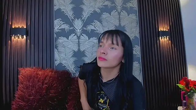 Snapshot of _shantal_smith chatting on October 2025 04:30:02 PM shantal smith online show from October 2025 04:30:02 PM