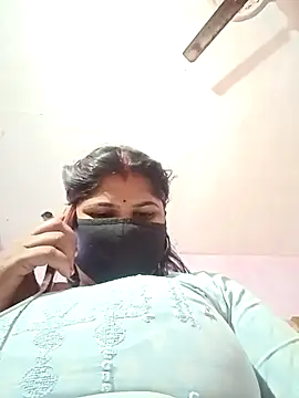Hotmohni online show from February 2025 09:45:01 AM