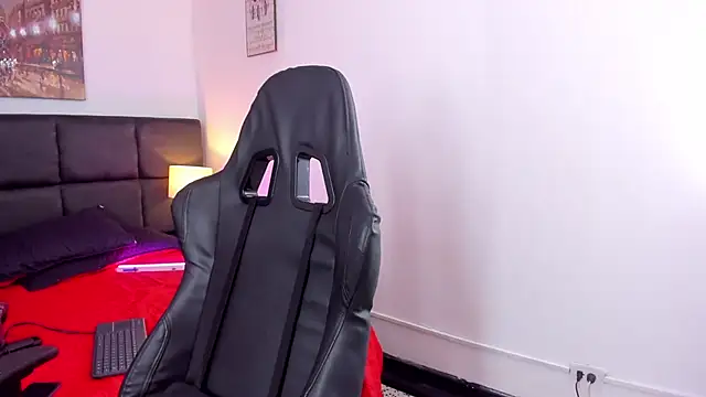 Snapshot of Megan_Miles02 chatting on March 2025 11:07:01 PM Megan Miles02 online show from March 2025 11:07:01 PM