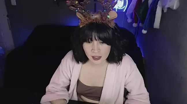 isis diosa online show from December 2024 03:11:01 PM