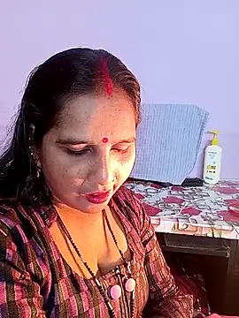 Snapshot of reemacouple007 chatting on February 2026 09:37:02 AM reemacouple007 online show from February 2026 09:37:02 AM