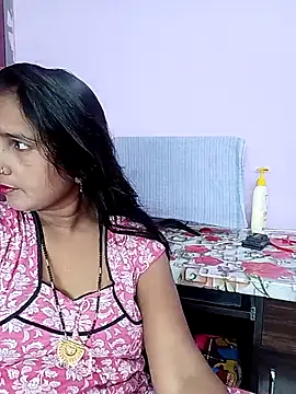 Snapshot of reemacouple007 chatting on February 2026 09:28:01 AM reemacouple007 online show from February 2026 09:28:01 AM