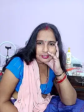 Snapshot of reemacouple007 chatting on March 2026 05:58:02 AM reemacouple007 online show from March 2026 05:58:02 AM