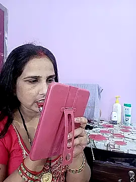 reemacouple007 online show from May 2026 07:25:01 AM