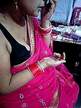 reemacouple007 online show from June 2026 06:40:01 AM