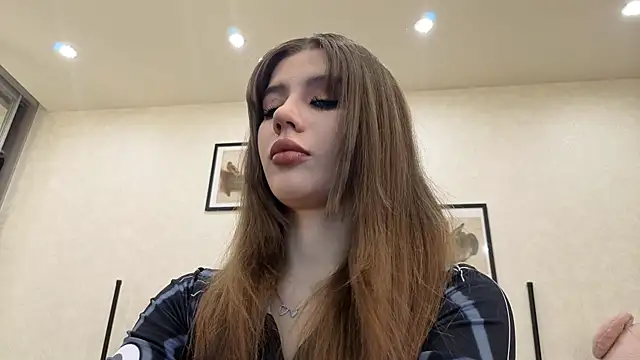 dolly ll online show from April 2026 01:28:01 PM