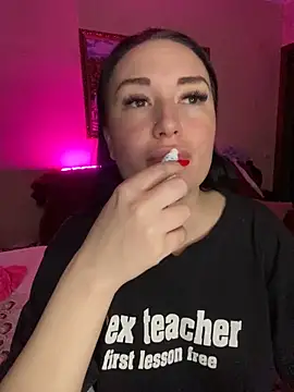 Roxana Bell online show from February 2025 02:14:02 PM