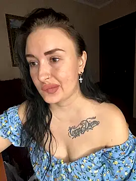 Roxana Bell online show from November 2025 08:41:02 PM