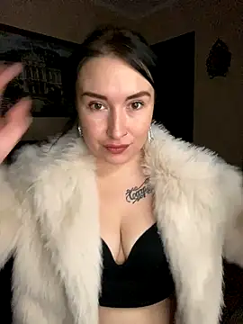 Roxana Bell online show from November 2025 05:16:01 PM