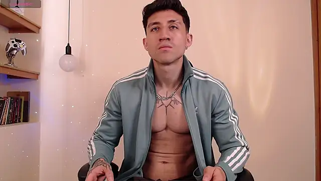 Snapshot of andres_fitboy chatting on March 2025 01:40:01 PM andres fitboy online show from March 2025 01:40:01 PM