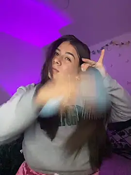 little tifanny82 online show from May 2026 04:01:02 PM