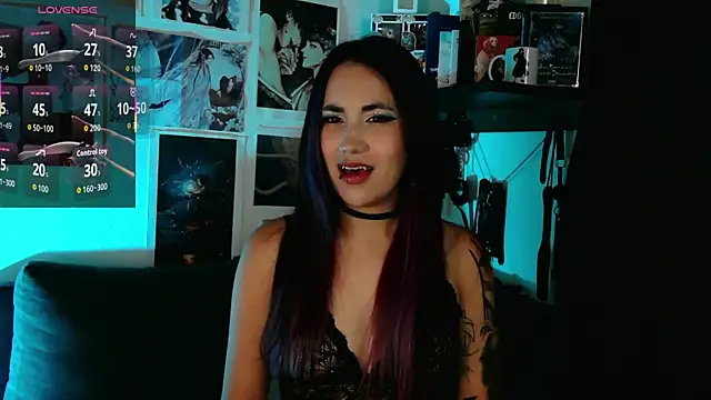 BLACKTSUKI7  online show from November 2025 10:24:01 PM