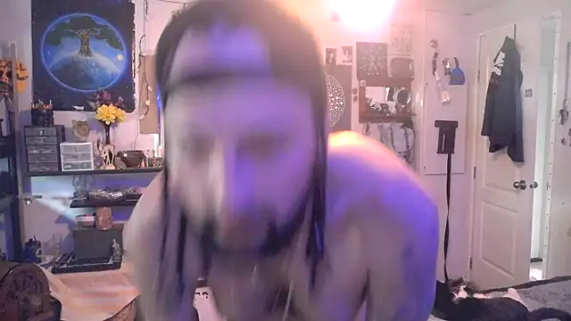 Snapshot of BobbyQ29 chatting on March 2026 10:46:01 PM BobbyQ29 online show from March 2026 10:46:01 PM