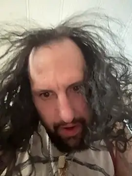 Snapshot of BobbyQ29 chatting on March 2026 04:39:02 PM BobbyQ29 online show from March 2026 04:39:02 PM