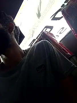 DulajThushara2468 online show from January 2026 05:00:01 AM