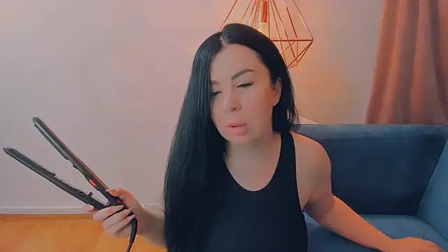 LayaFlow online show from March 2026 07:41:02 AM