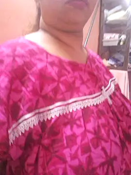 Snapshot of Ravina_patil1 chatting on March 2025 07:14:02 PM Ravina patil1 online show from March 2025 07:14:02 PM