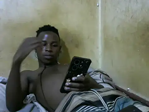 Snapshot of swthairydic chatting on January 2025 08:10:02 PM swthairydic online show from January 2025 08:10:02 PM