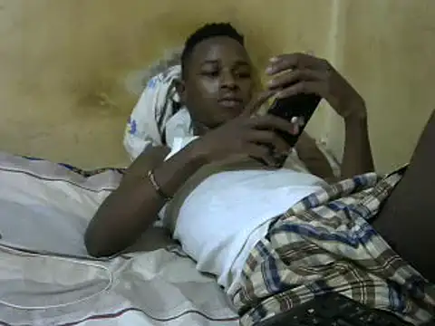 Snapshot of swthairydic chatting on March 2025 08:10:02 AM swthairydic online show from March 2025 08:10:02 AM