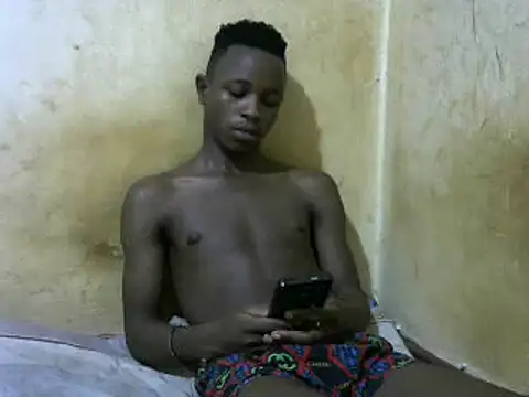 Snapshot of swthairydic chatting on March 2025 09:24:02 AM swthairydic online show from March 2025 09:24:02 AM