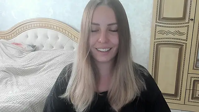 Mia shy1 online show from October 2025 10:10:01 AM