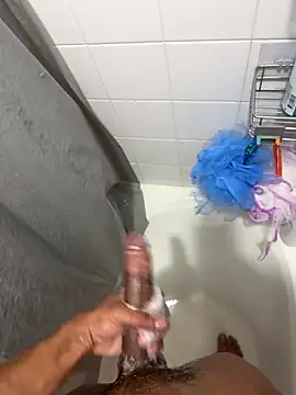 kingoqueens online show from December 2025 07:29:02 PM