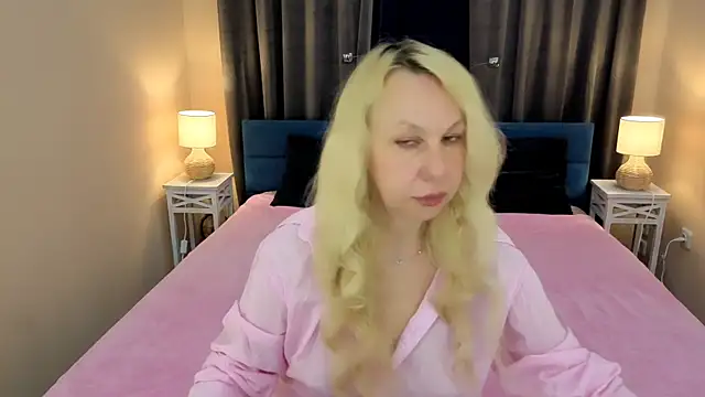 Anny Jey  online show from June 2026 06:40:01 PM