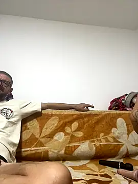 Snapshot of MikyVesela chatting on November 2025 07:34:01 PM MikyVesela online show from November 2025 07:34:01 PM