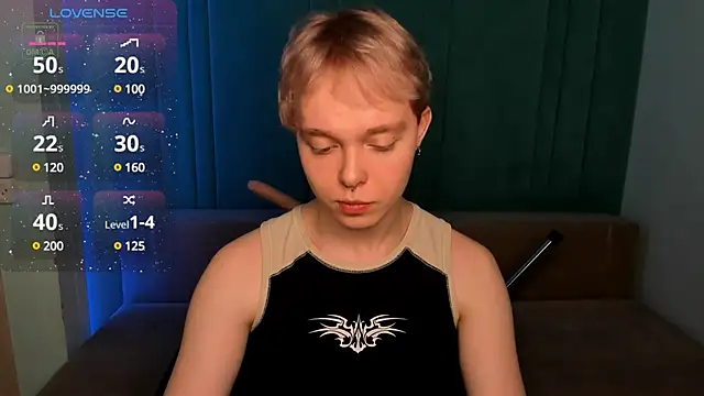 Snapshot of TimmyTaylon chatting on February 2025 03:42:01 PM TimmyTaylon online show from February 2025 03:42:01 PM