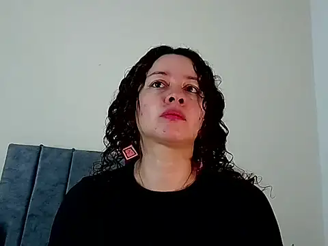 Snapshot of ArtesanaMK chatting on October 2025 11:20:02 AM ArtesanaMK online show from October 2025 11:20:02 AM