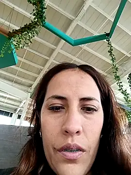 Snapshot of Lena-32 chatting on March 2025 04:09:02 PM Lena-32 online show from March 2025 04:09:02 PM