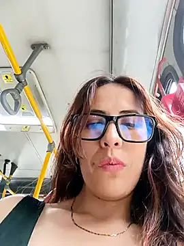 Snapshot of Lena-32 chatting on March 2025 04:53:01 PM Lena-32 online show from March 2025 04:53:01 PM