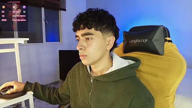  nickconnor01 online show from October 2025 12:42:02 AM