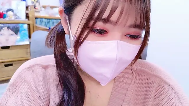 Megu Melon online show from November 2025 02:42:01 PM