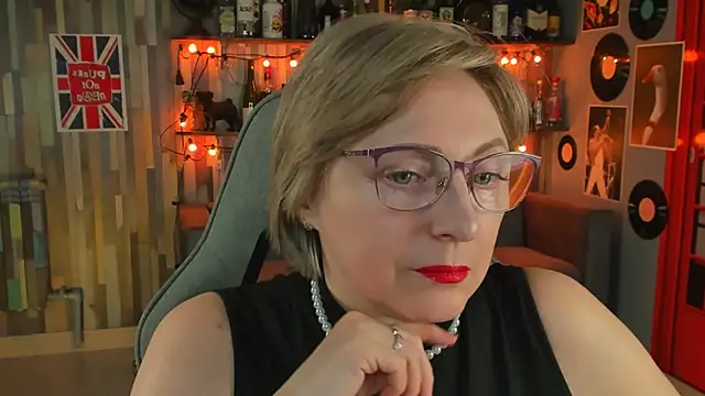 Snapshot of sugar_vivien chatting on March 2025 01:07:02 PM sugar vivien online show from March 2025 01:07:02 PM