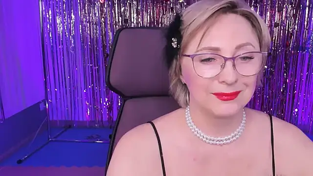 Snapshot of sugar_vivien chatting on March 2025 09:17:02 AM sugar vivien online show from March 2025 09:17:02 AM