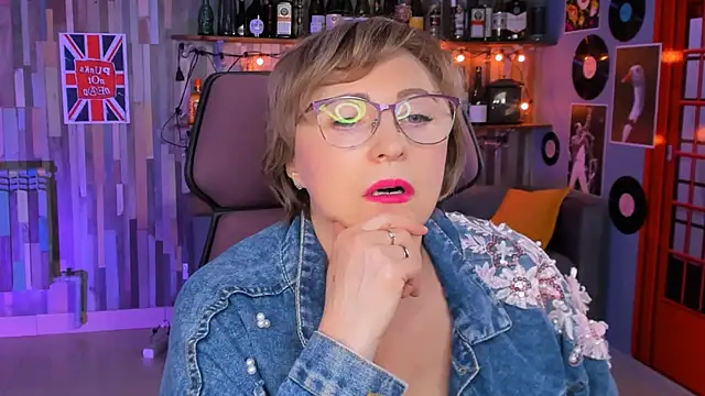 sugar vivien online show from November 2025 01:11:01 PM